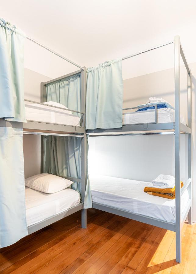 Hostelista Атина Екстериор снимка